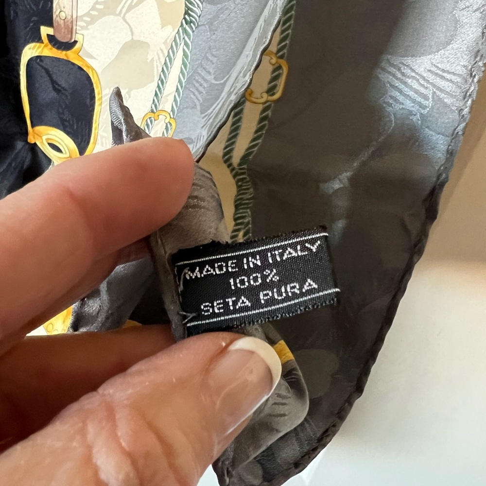 RENATO BALESTRA Italian Large Square Silk Scarf - Picture 3 of 8
